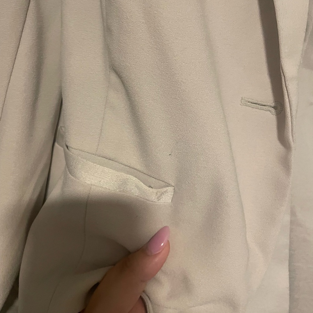 Beige Lauren Conrad suit - Picture 3 of 7